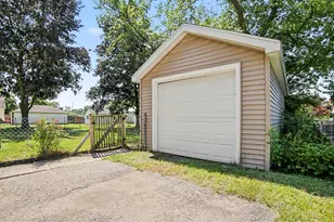 276 3rd St, Eastlake, MI 49626 - Photo 29