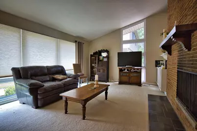 8683 Club House Drive, Brighton, MI 48116 - Photo 7