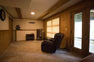 8683 Club House Dr, Brighton, MI 48116 - Photo 21