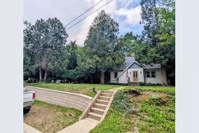 119 Prospect Street, Rockford, MI 49341 - Photo 3