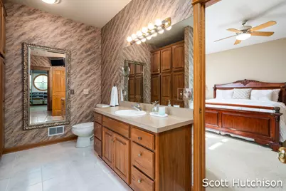 112 Stonehenge Drive SW, Grandville, MI 49418 - Photo 23