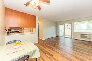 2317 Packard St, Ann Arbor, MI 48104 - Photo 3