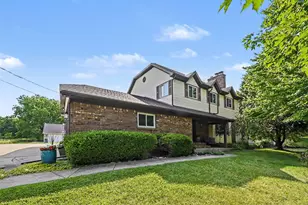 1900 Oak Grove Rd, Howell, MI 48855 - Photo 1