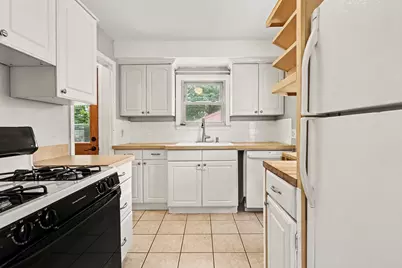26761 Southwestern Highway, Bedford, MI 48239 - Photo 9