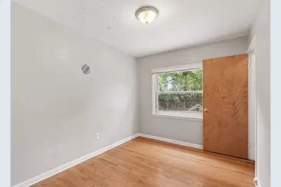26761 Southwestern Highway, Bedford, MI 48239 - Photo 11