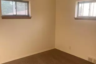 9266 Berwyn Ave, Bedford, MI 48239 - Photo 5