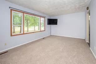 24115 44th Ave, Mattawan, MI 49071 - Photo 5