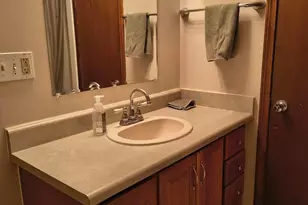 2714 Birchcrest Dr SE, Grand Rapids, MI 49506 - Photo 17