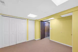 1592 Brentwood Dr, Troy, MI 48098 - Photo 29