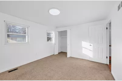 1592 Brentwood Drive, Troy, MI 48098 - Photo 25