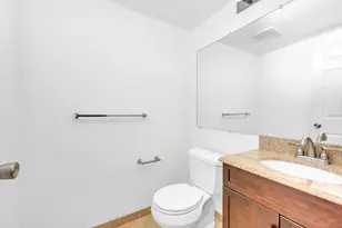 1592 Brentwood Dr, Troy, MI 48098 - Photo 13