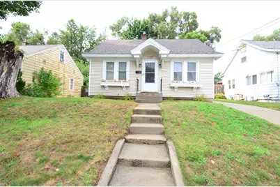 1129 Hollywood Street NE, Grand Rapids, MI 49505 - Photo 3