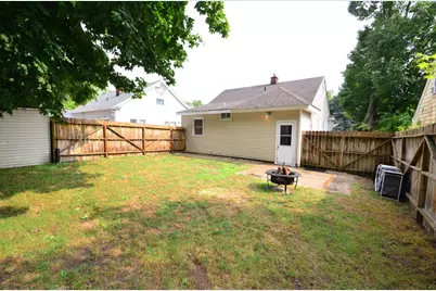 1129 Hollywood Street NE, Grand Rapids, MI 49505 - Photo 23