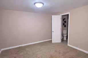 742 Greenridge Rd, Battle Creek, MI 49015 - Photo 23