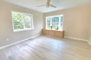 742 Greenridge Rd, Battle Creek, MI 49015 - Photo 11