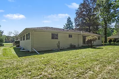 8486 S Hillcrest Drive, Berrien Springs, MI 49103 - Photo 21