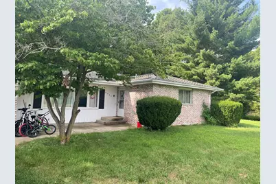 8486 S Hillcrest Drive, Berrien Springs, MI 49103 - Photo 1
