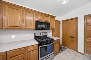 1003 Bayou Dr SW, Byron Center, MI 49315 - Photo 17