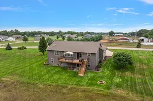 1812 Sunquest Ave, Dorr, MI 49323 - Photo 71