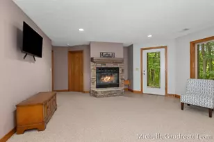 6244 Black Creek Dr, Middleville, MI 49333 - Photo 35
