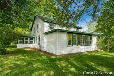 10860 Douglas Avenue, Plainwell, MI 49080 - Photo 3