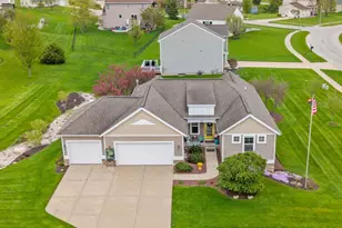 7786 Thornburst Ct SE, Byron Center, MI 49315 - Photo 3