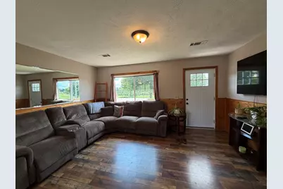 275 W 136th Street, Grant, MI 49327 - Photo 5