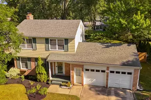 1731 Clearbrook St SE, Grand Rapids, MI 49508 - Photo 3