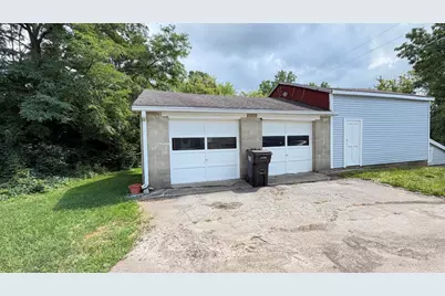 9757 W M-50 #Apt. B, Onsted, MI 49265 - Photo 5