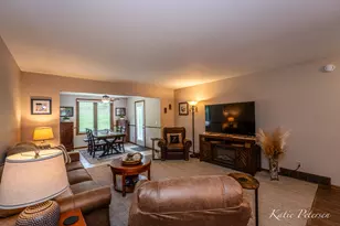 4488 N Valley Dr NE, Grand Rapids, MI 49525 - Photo 3