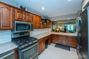 4488 N Valley Dr NE, Grand Rapids, MI 49525 - Photo 5