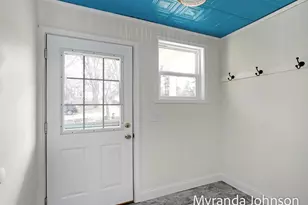 14661 Mercury Dr, Grand Haven, MI 49417 - Photo 9