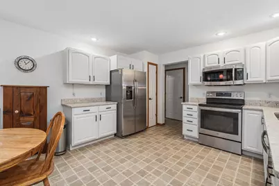 2600 Orange Meadow Lane, Kalamazoo, MI 49004 - Photo 9
