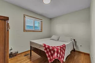 11148 Jackson St, Belleville, MI 48111 - Photo 11