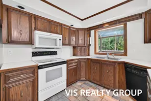 7645 Carefree Dr, Whitehall, MI 49461 - Photo 11