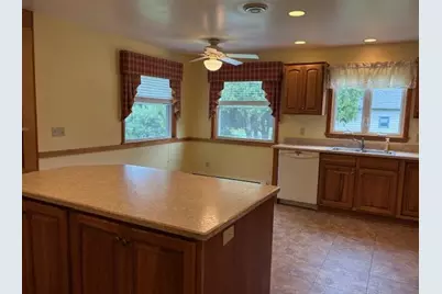 350 Frakes Street, Vicksburg, MI 49097 - Photo 7