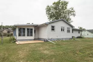 350 Frakes St, Vicksburg, MI 49097 - Photo 39