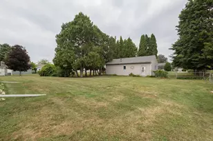 350 Frakes St, Vicksburg, MI 49097 - Photo 33