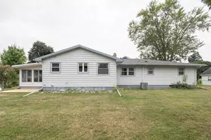 350 Frakes St, Vicksburg, MI 49097 - Photo 41