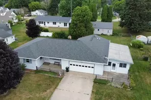 350 Frakes St, Vicksburg, MI 49097 - Photo 3