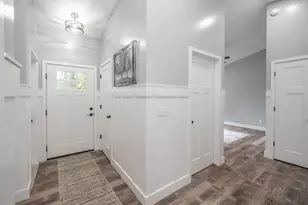 314 S Linden St, Marshall, MI 49068 - Photo 5