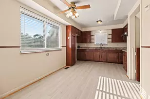 13429 Garfield St, Bedford, MI 48239 - Photo 7
