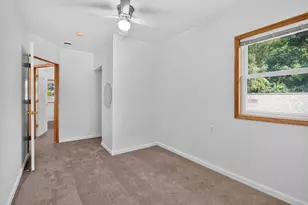 232 Bender St, Jackson, MI 49202 - Photo 25