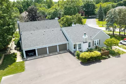 3562 Whispering Brook Drive SE #55, Grand Rapids, MI 49508 - Photo 31