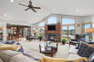10633 Bridgewater Dr, Zeeland, MI 49464 - Photo 11