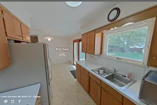 629 Duane Ct, Ann Arbor, MI 48103 - Photo 9