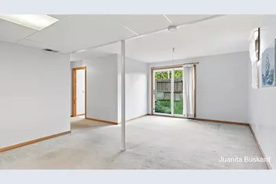 3675 Bluebird Avenue SW, Wyoming, MI 49519 - Photo 19