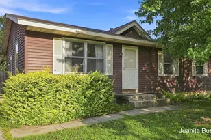 3675 Bluebird Ave SW, Wyoming, MI 49519 - Photo 1