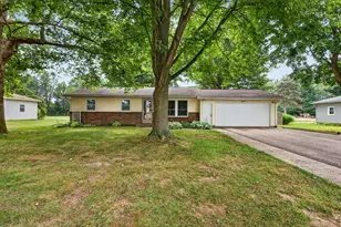 12043 S Sprinkle Rd, Vicksburg, MI 49097 - Photo 5