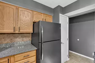 12043 S Sprinkle Rd, Vicksburg, MI 49097 - Photo 19